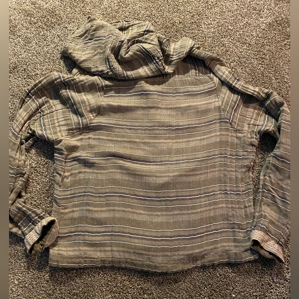 Prana Light Weight Pullover Size Medium - image 5